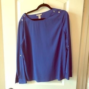 Blue blouse with gold shoulder buttons